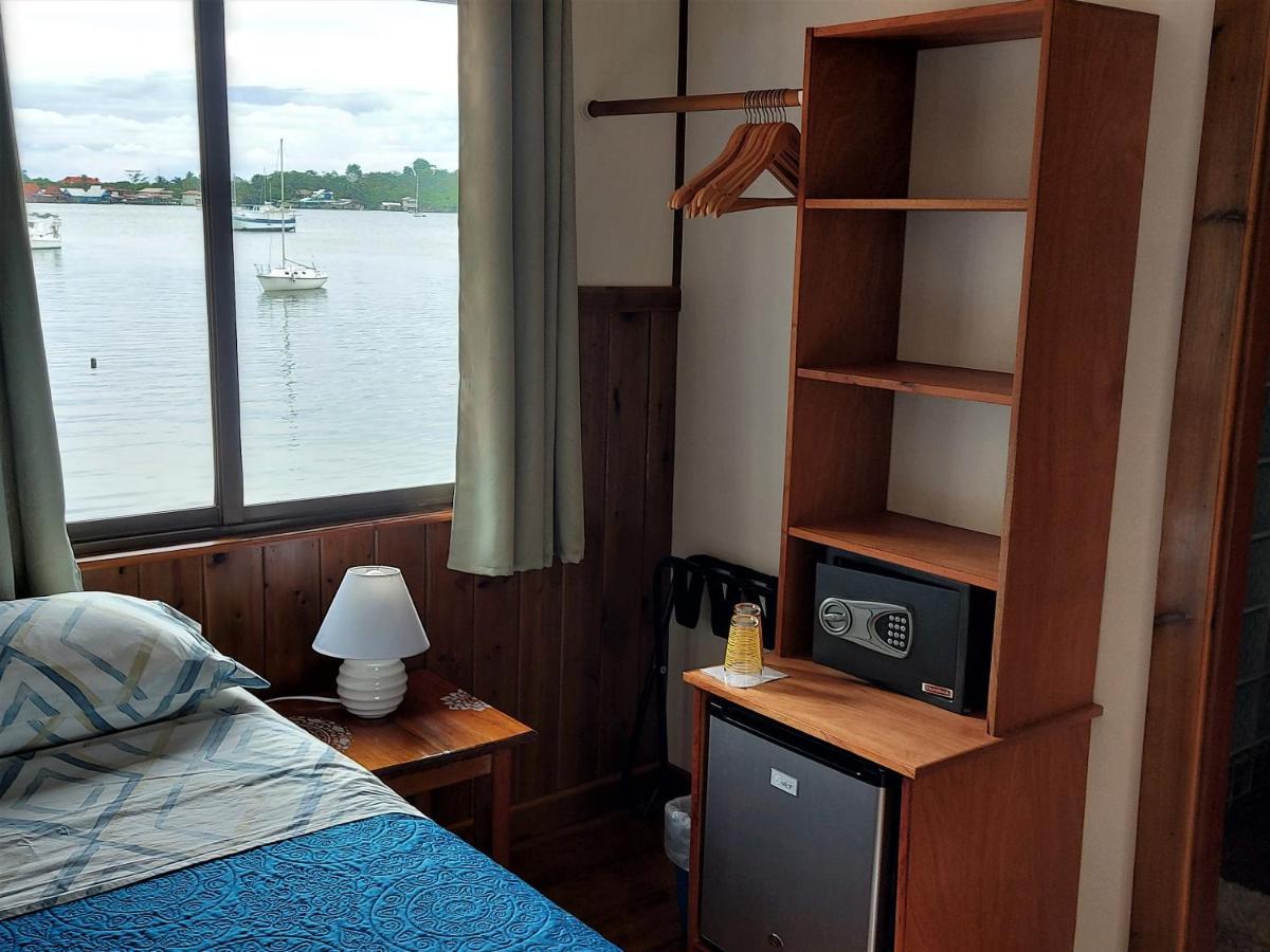 The Sunsetter Bed & Breakfast Bocas del Toro Exterior photo