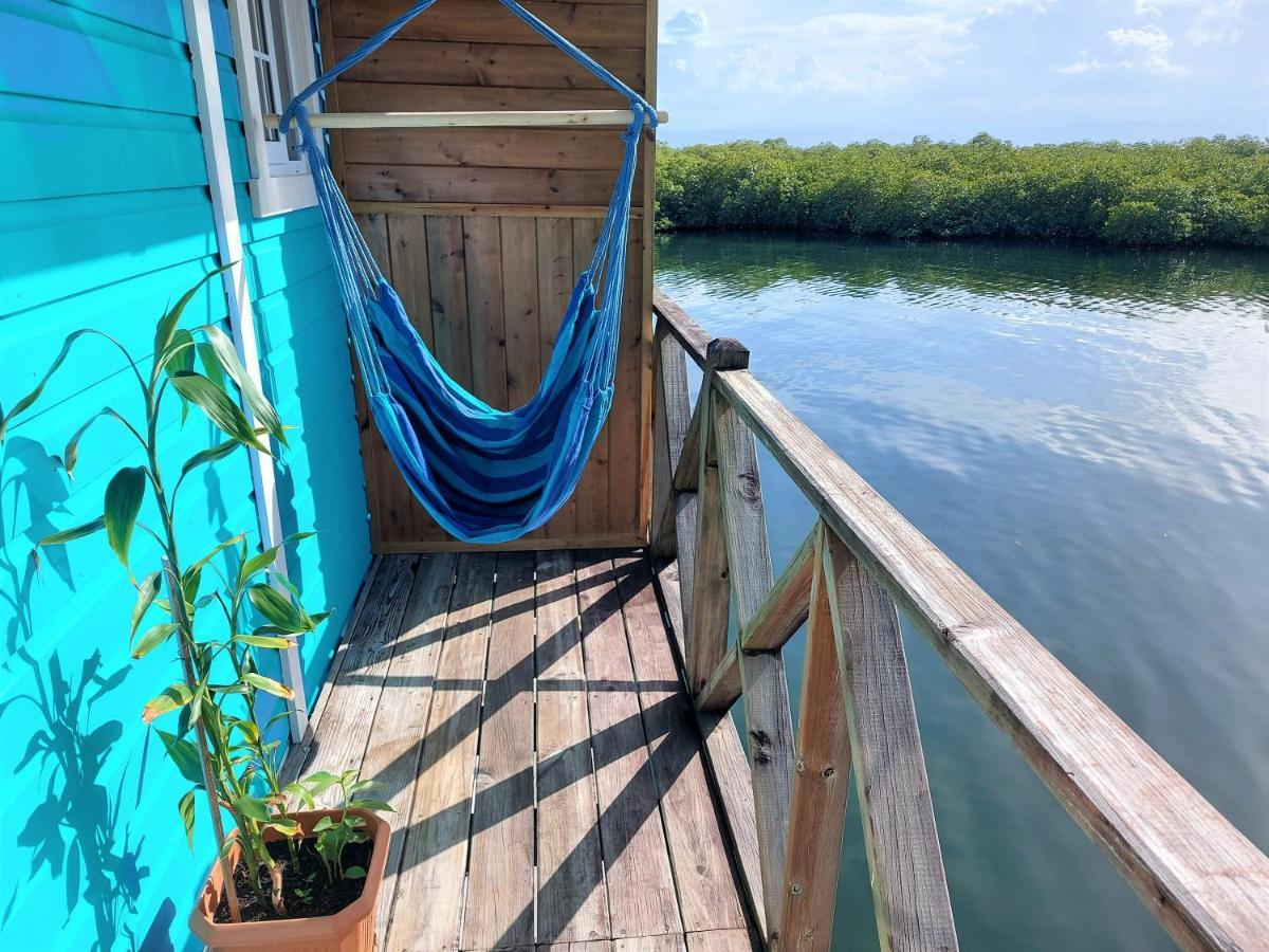 The Sunsetter Bed & Breakfast Bocas del Toro Exterior photo
