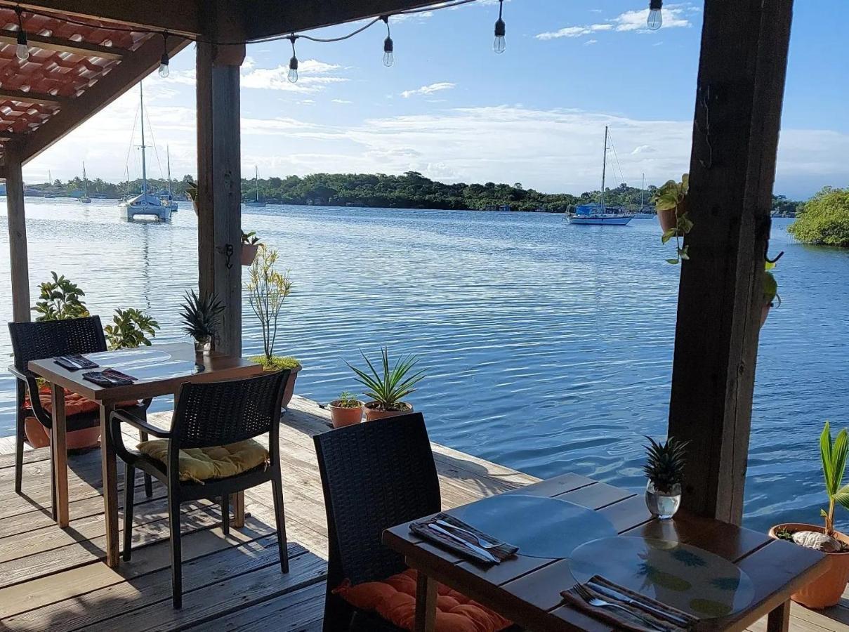 The Sunsetter Bed & Breakfast Bocas del Toro Exterior photo