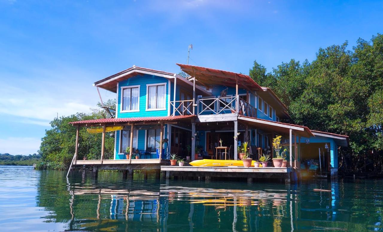 The Sunsetter Bed & Breakfast Bocas del Toro Exterior photo