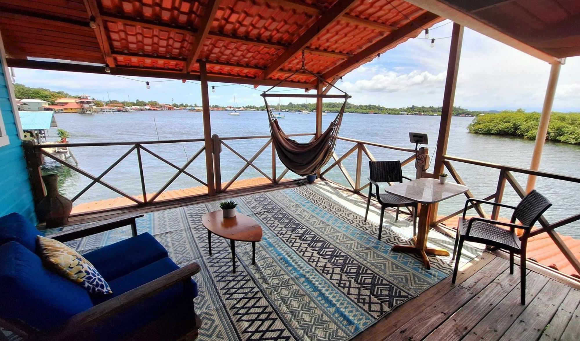 The Sunsetter Bed & Breakfast Bocas del Toro Exterior photo
